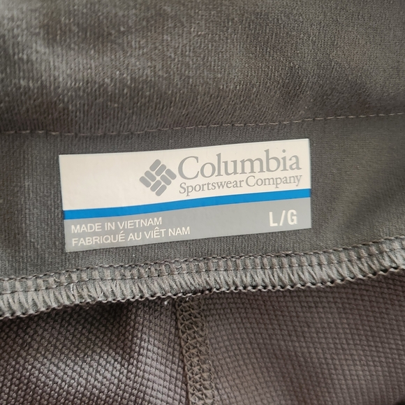 Columbia Gray Athletic Performance Shorts - Picture 5 of 7